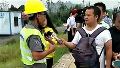 株洲市副市長、市公安局局長李曉葵視查工地現(xiàn)場